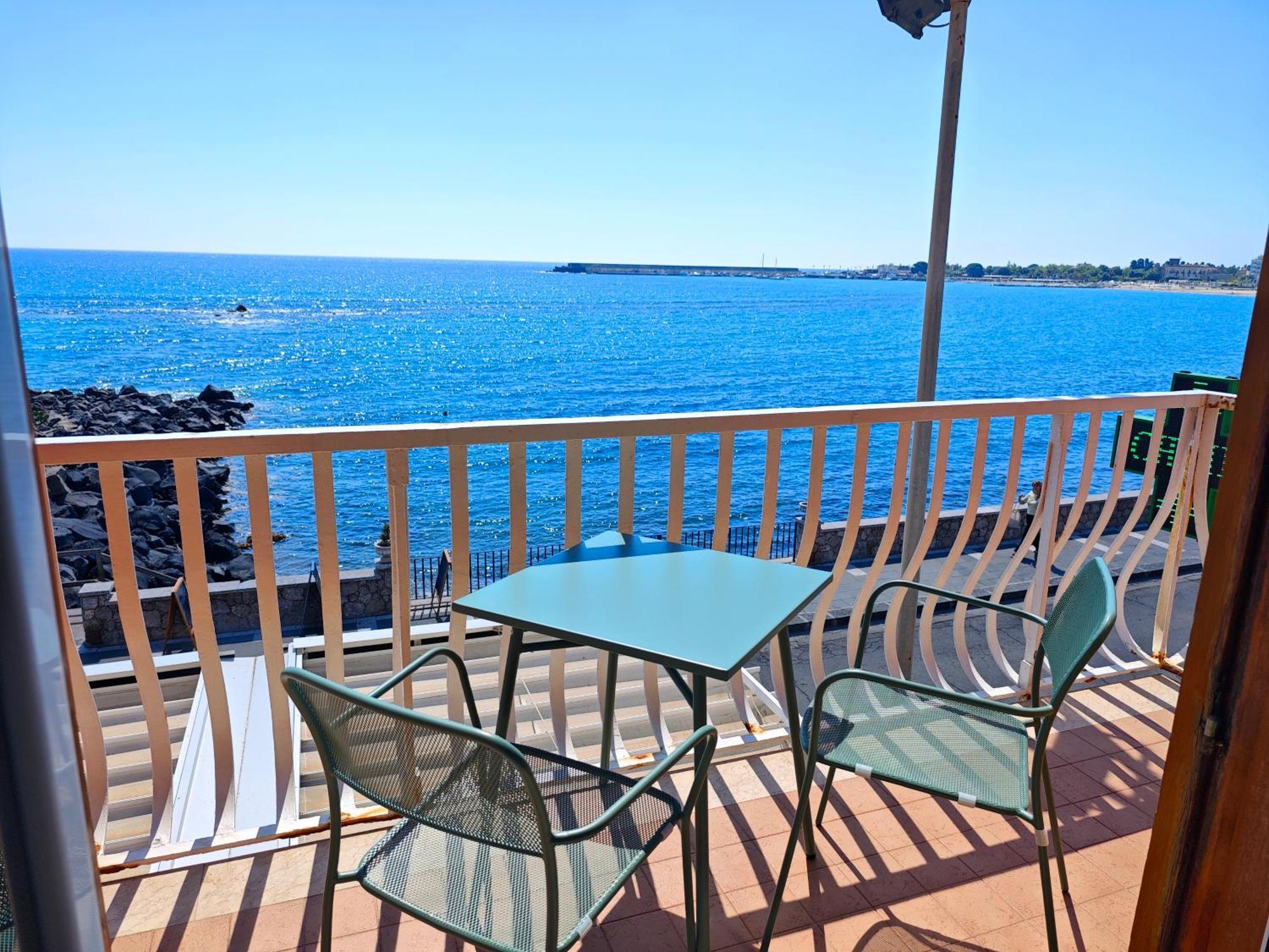 Super Panorama & Astonishing Apartment Seaview Giardini Naxos Eksteriør bilde