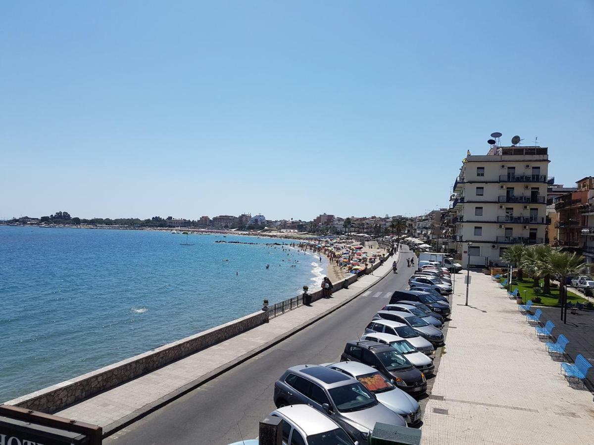 Super Panorama & Astonishing Apartment Seaview Giardini Naxos Eksteriør bilde
